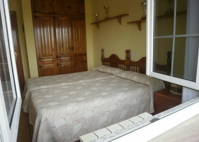 Galimar בית הארחה 2*